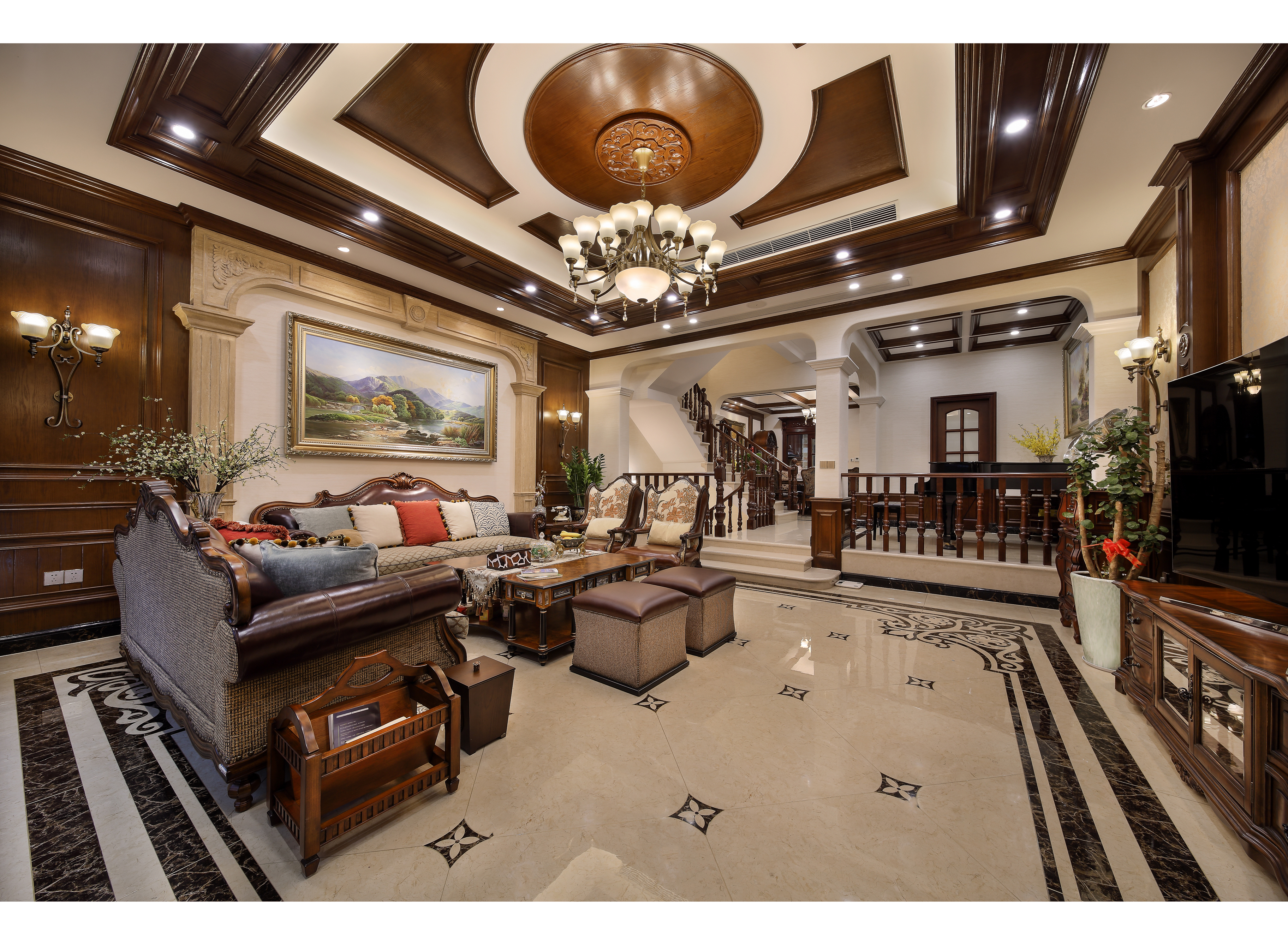  p data-id="gn8v1wmqxw">胡志华,男,中国人,汉族,现任深圳市名雕装饰