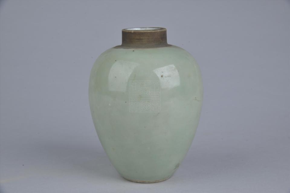 民国豆青釉瓷罐