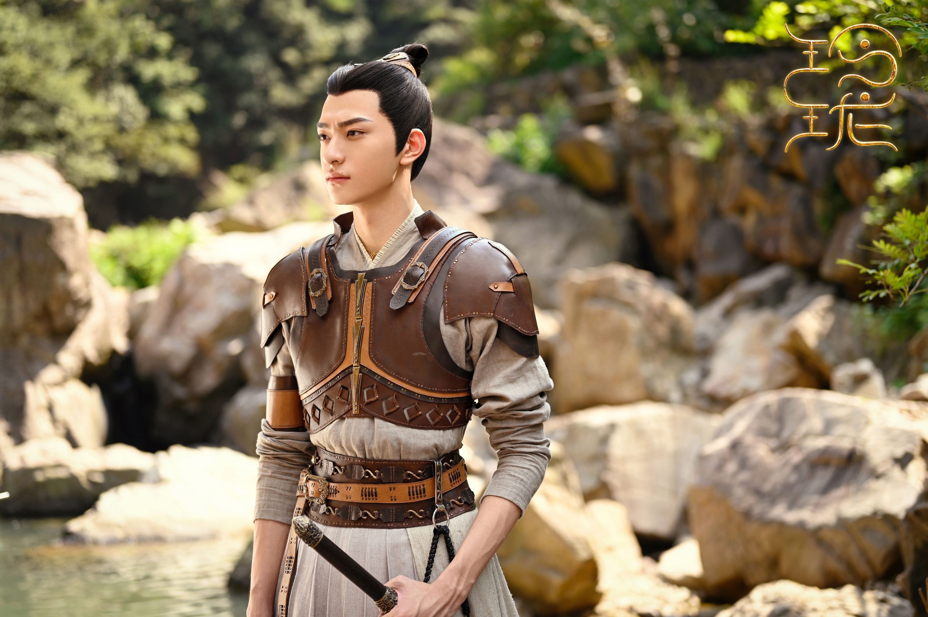 年古装冒险奇幻剧《 a target="_blank" href="/item/玲珑/22470142"