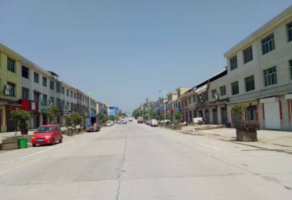  p>黄花镇,隶属于江西省九江市彭泽县,地处彭泽县中部,东界瀼溪,东升