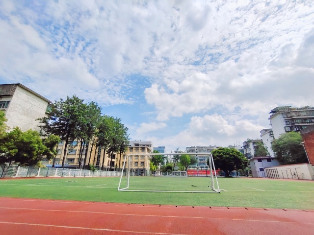 赣南师范大学附属中学