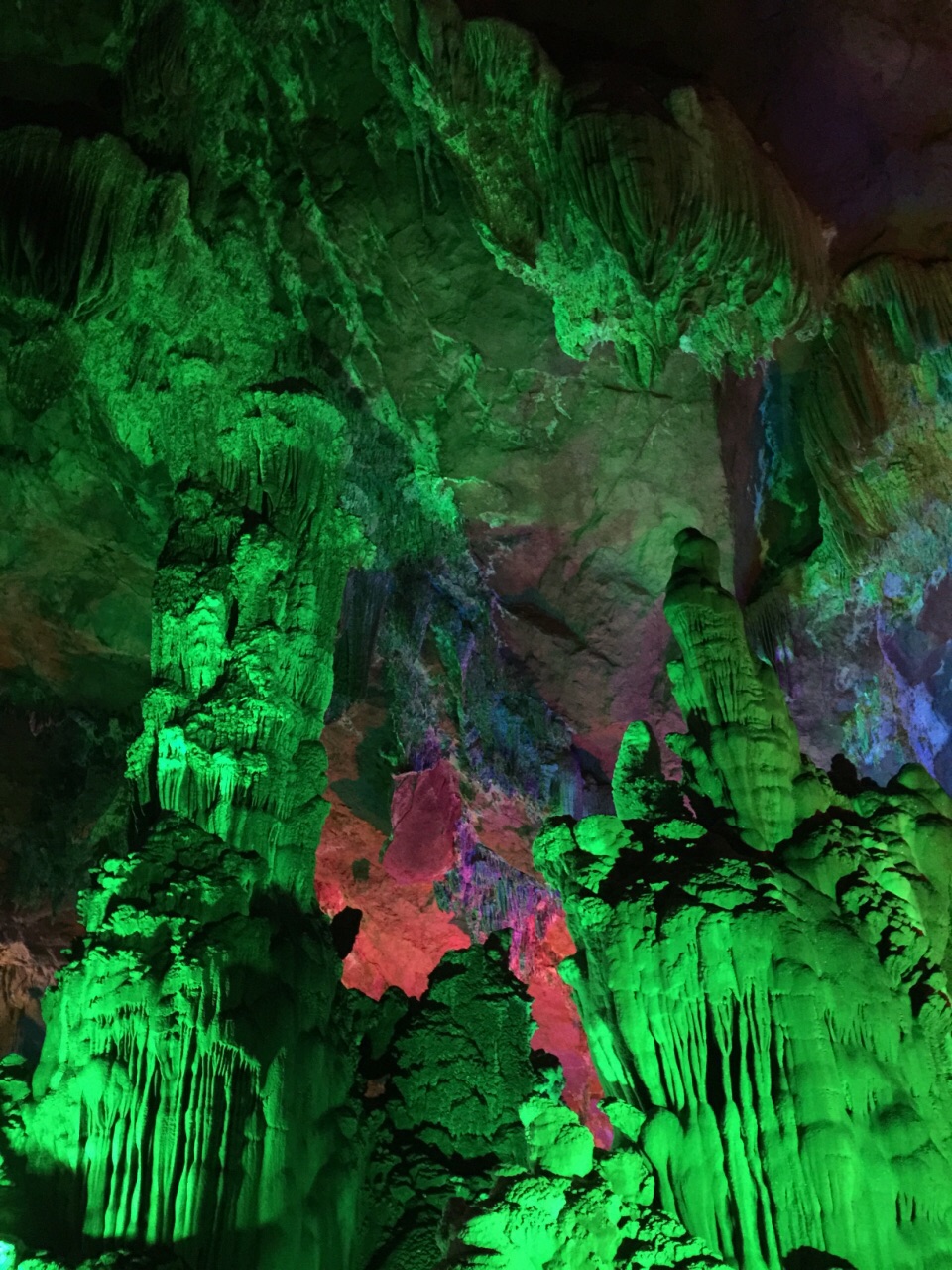 桂林荔浦丰鱼岩旅游区