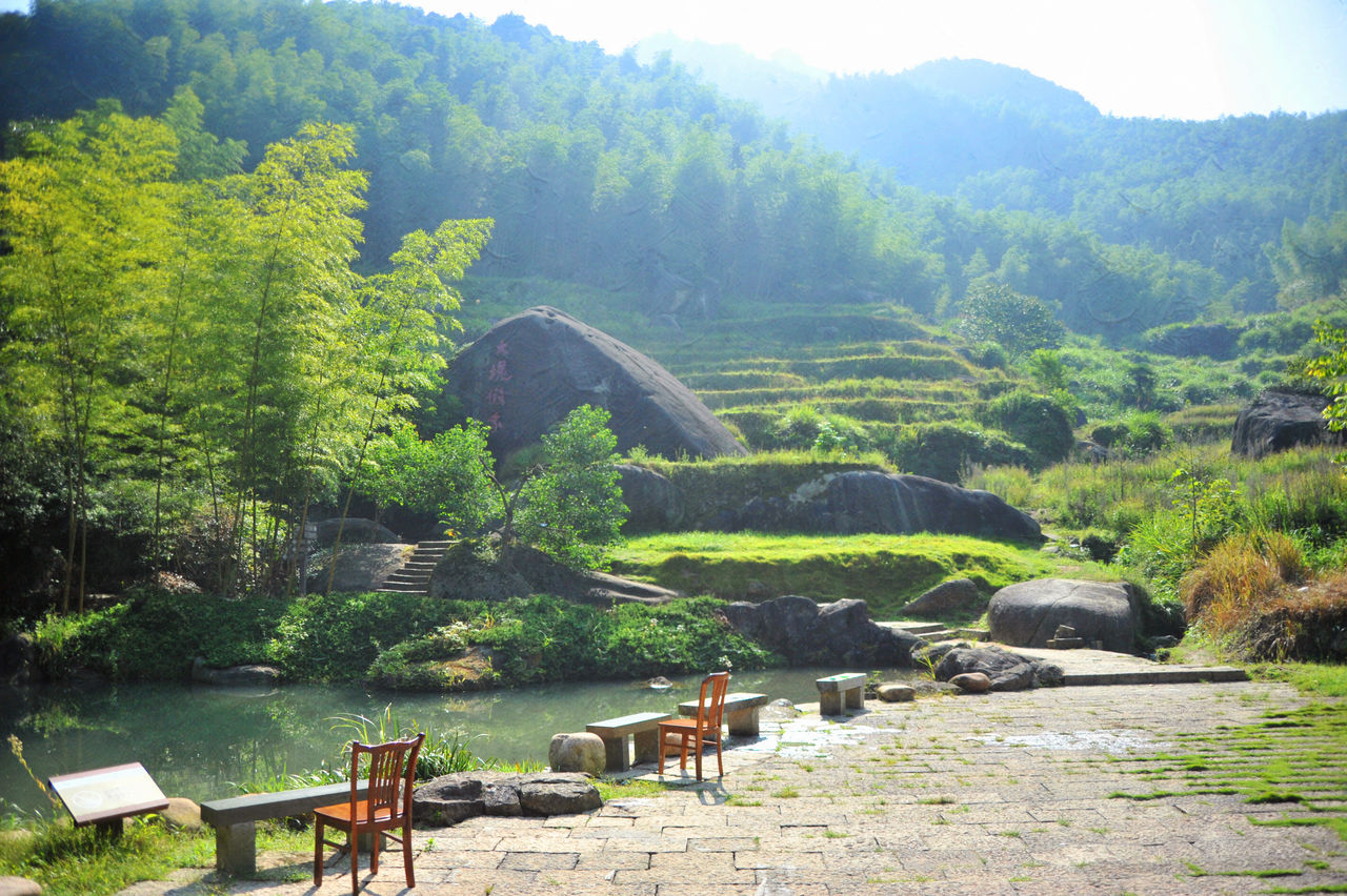 浮盖山