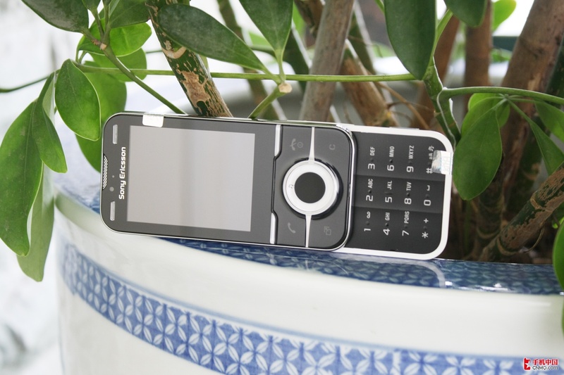 索尼爱立信u100i