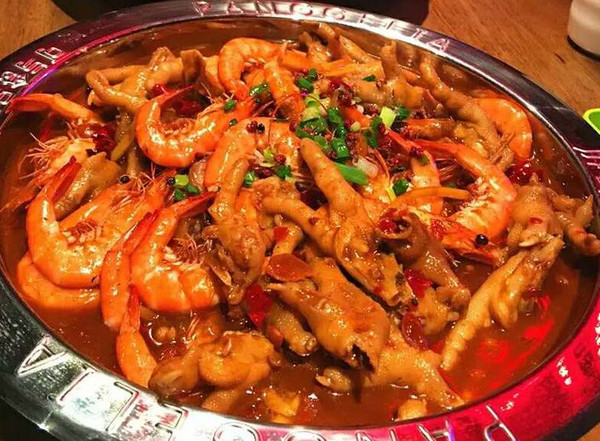 鸡爪明虾煲