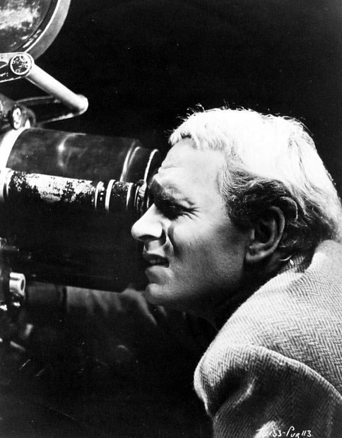  p>劳伦斯·奥利弗(laurence olivier,1907年5月22日—1989年7月11日)