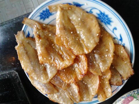  p data-id="gn0dqo41iv">超简单的孜然金丝鱼