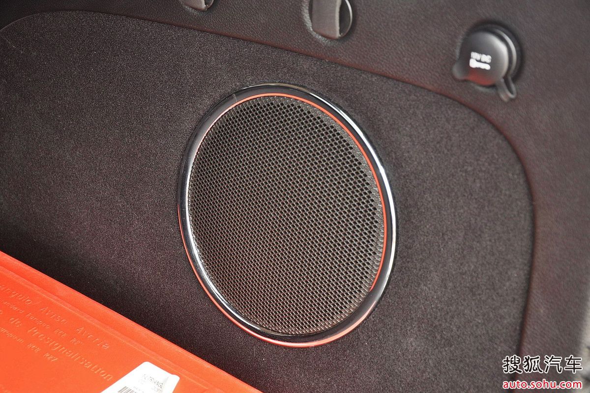 href="#" data-lemmaid="6142779">克莱斯勒公司 /a>推出的一款经典 a