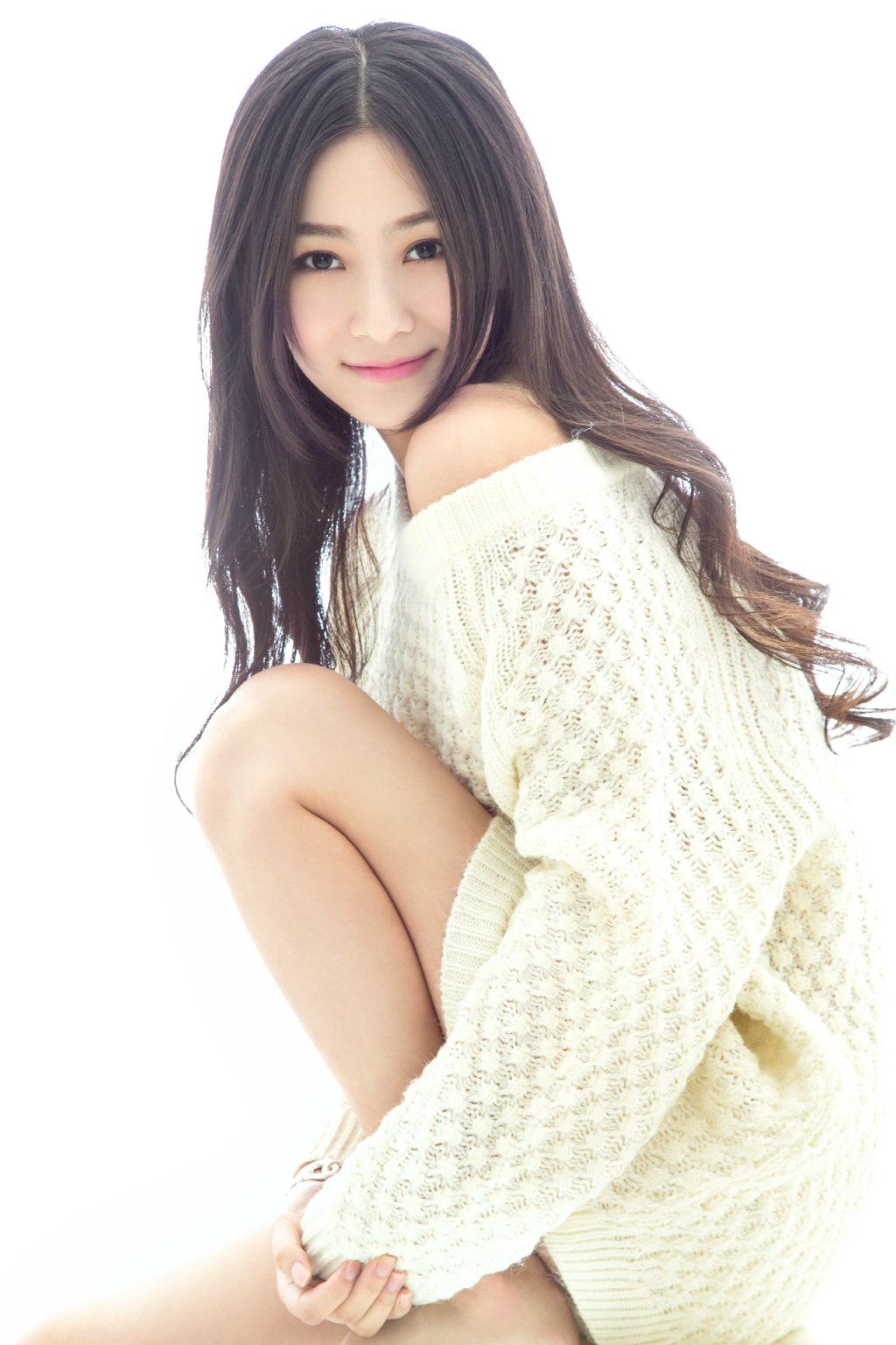  p>张维娜,原名张娜,1990年6月22日出生于湖北省武汉市,中国内地女