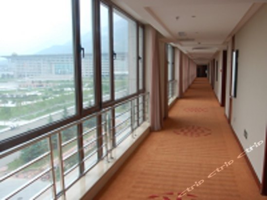 泰安丽景广场酒店
