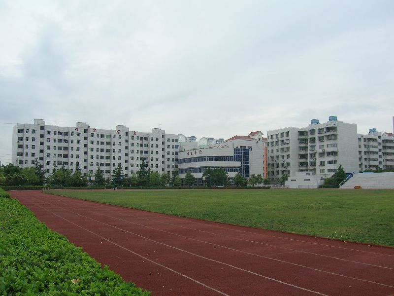 绵阳市富乐实验中学