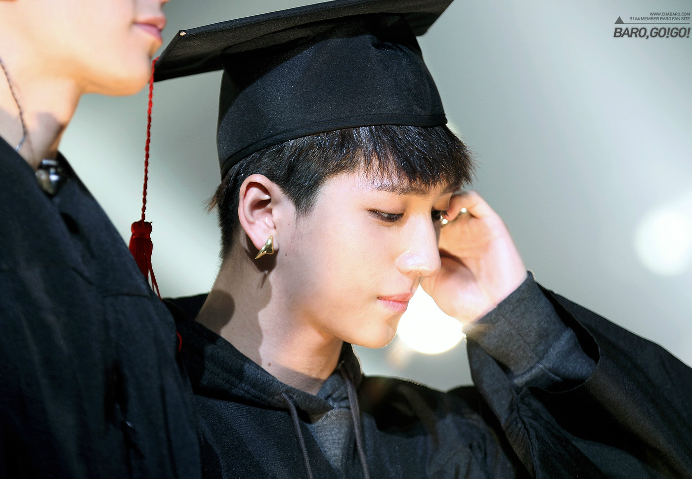  p>车善玗,艺名baro,1992年9月5日出生于韩国全罗南道光州,韩国男歌手