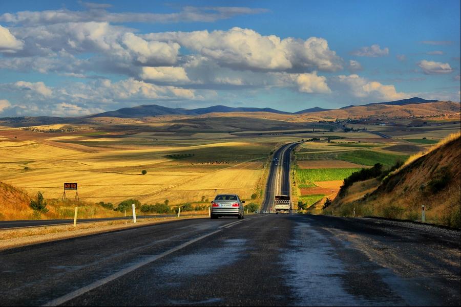  p>欧洲平原起于法国-西班牙边境的 a target="_blank" href="/item