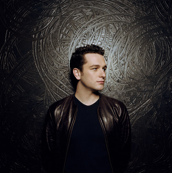  p>马修·瑞斯(matthew rhys),原名matthew rhys evans.