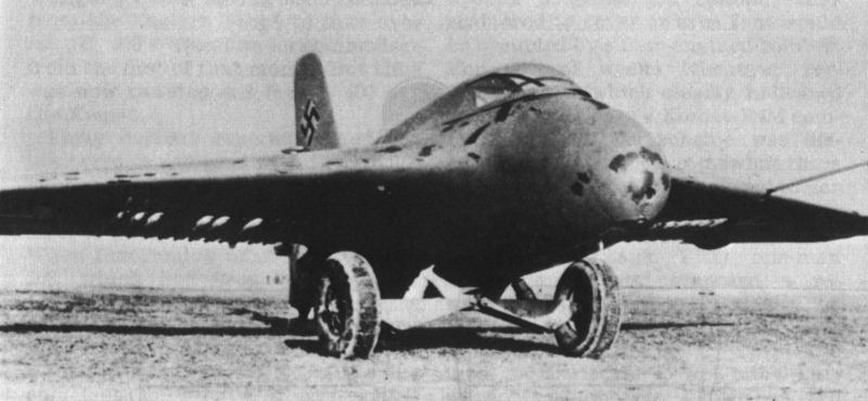 jhc">me-163战斗机(英文:me-163 fighter,德文绰号:komet,译文:彗星)