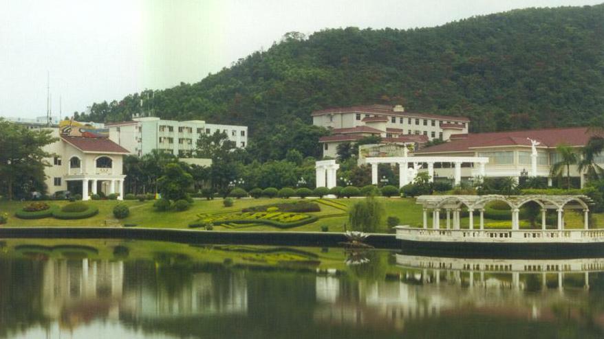 东莞莲花山庄