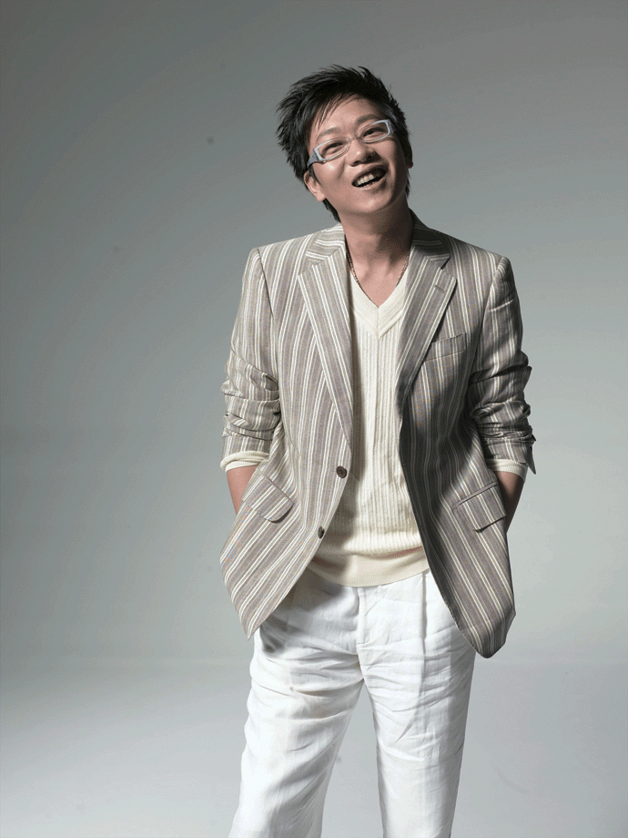  p>林海,1971年12月10日出生于上海,浙江宁波人,1994年毕业于 a