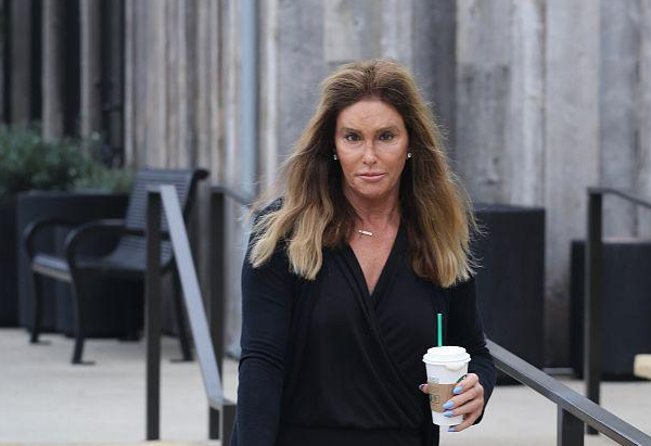  p>凯特琳·詹娜(bruce jenner,原名布鲁斯·詹纳),1949年10月28日