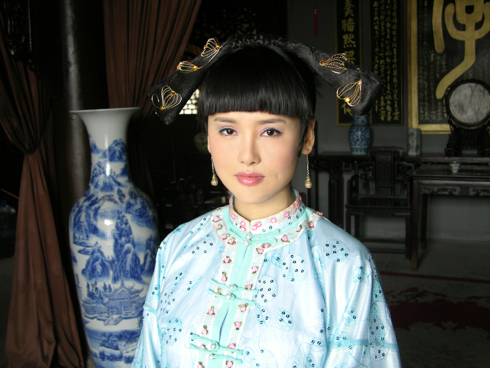 杨欣