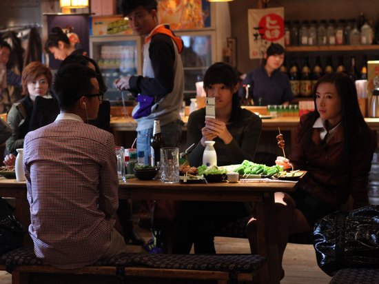  p>叶一云 i>(原名叶倩云) /i>,1985年5月16日出生于山东烟台,毕业于