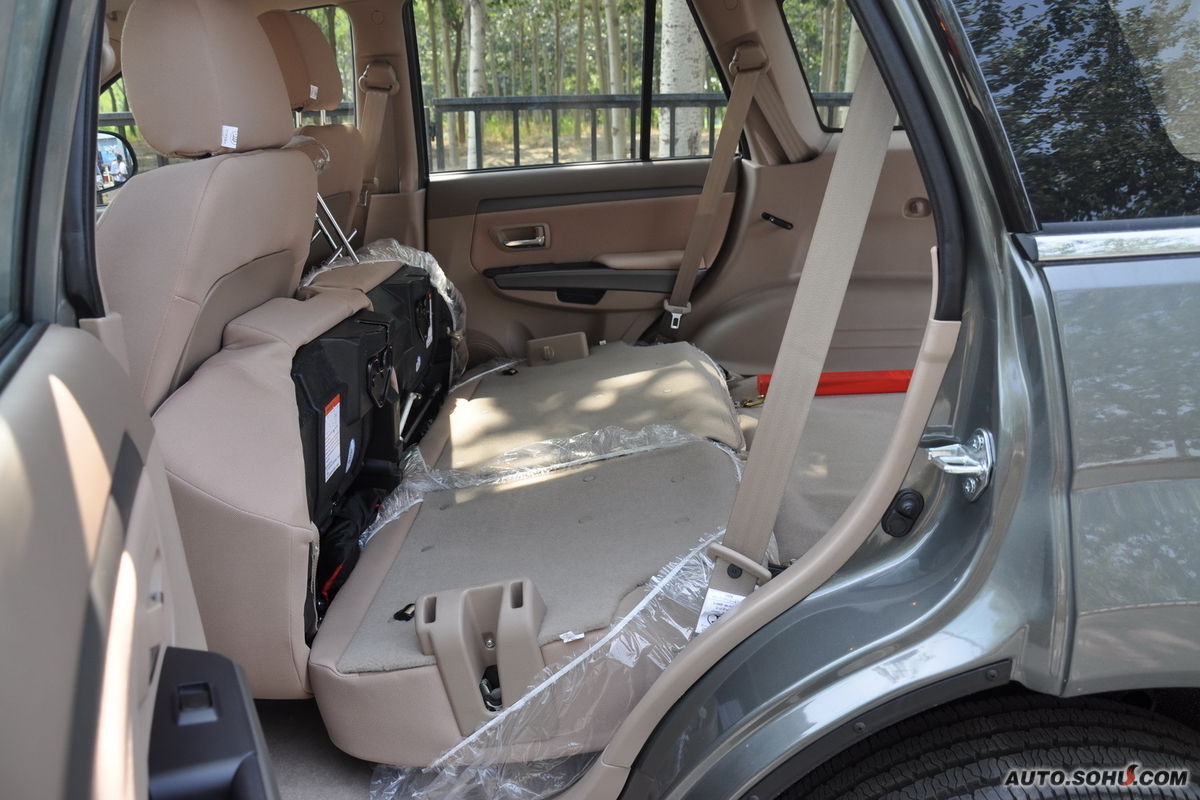 哈弗h3很好的继承了suv车型空间大,越野能力强的特点,同时将舒适性更