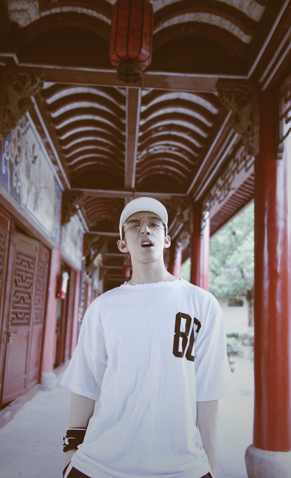  p data-id="gncnbg9e1o">林皓洋,原名廖劲锋 b>, /b>1995年6月27日