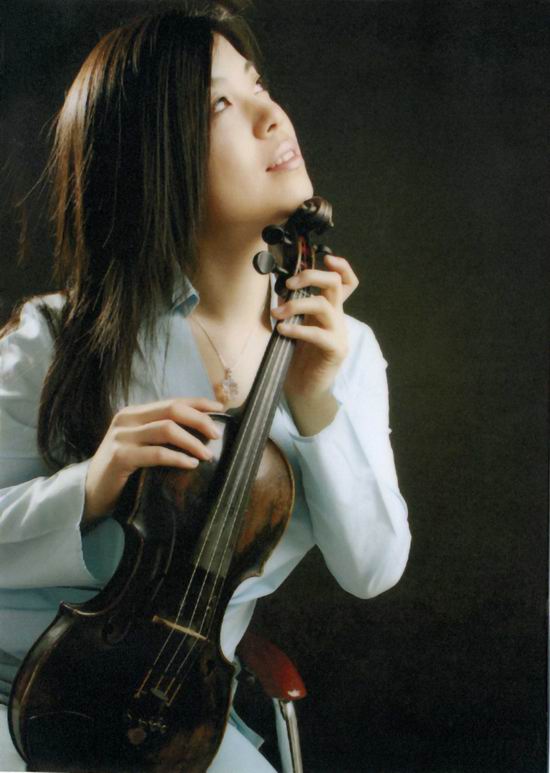 yumi kazama