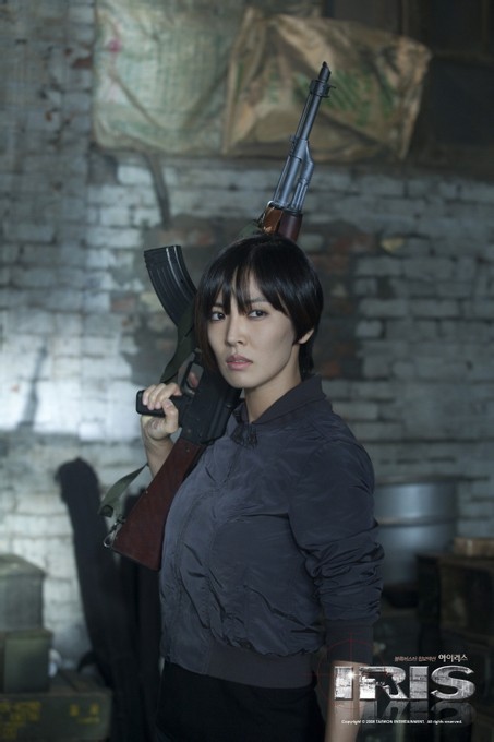  p>金素妍 i>(         ) /i>,1980年11月2日出生于韩国首尔,韩国女