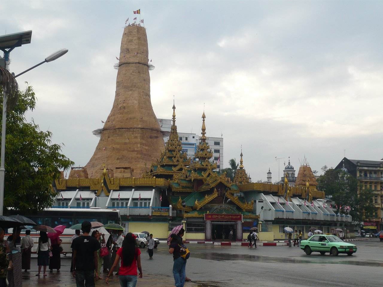 缅甸最大城市也是 a target="_blank" href="/item/仰光省/22423434"