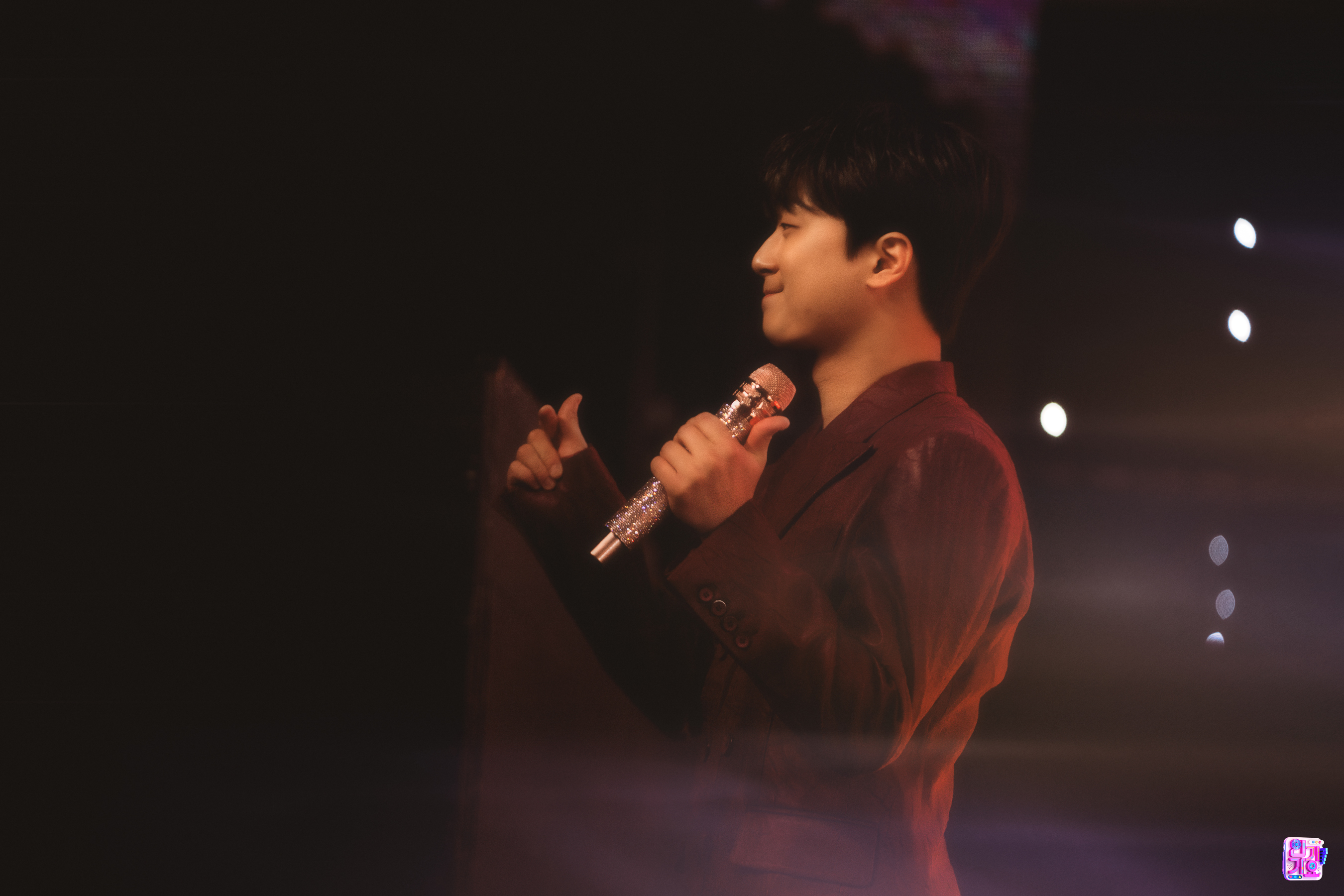  p data-id="gn09y34t7f">李灿元,男,1996年11