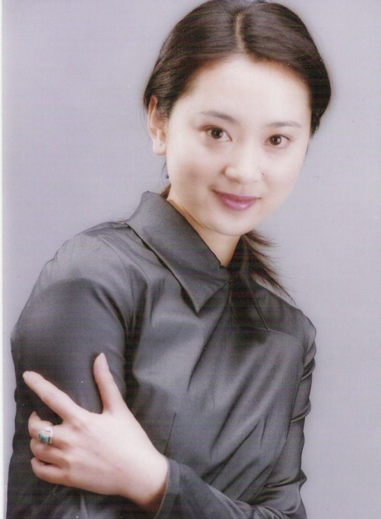 谢润（中国内地女演员、制片人）_百度百科