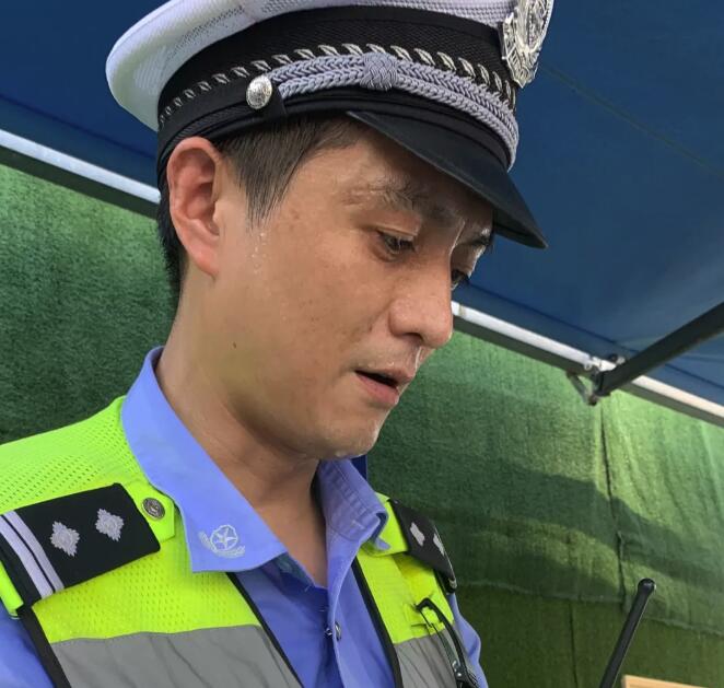  p>杨彬, a target="_blank" href="/item/武汉市公安局/5769226"