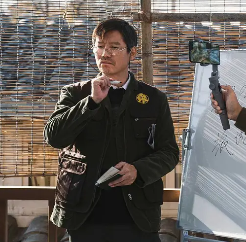 杨老师（电影《爆款好人》中的角色，由杨皓宇饰演）_百度百科