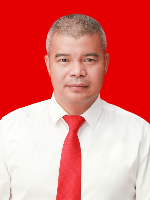  p>方华,现任建德市大同镇党委书记. /p>