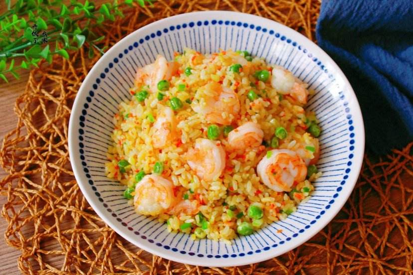 虾仁青豆炒饭