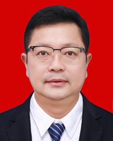  p data-id="scw2wqqmnx2z">杨红兵,男,汉族,1975年9月出生,湖南炎陵