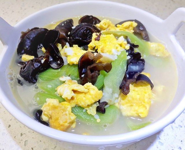 木耳黄瓜鸡蛋汤