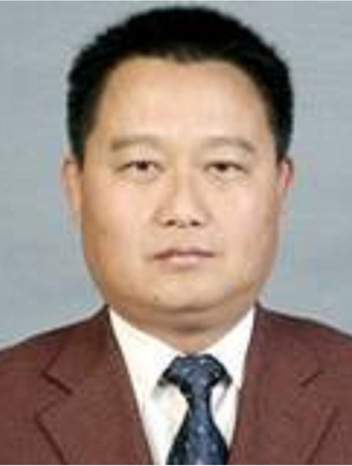 族,1969年9月生,云南 a target="_blank" href="/item/景东/10426805"