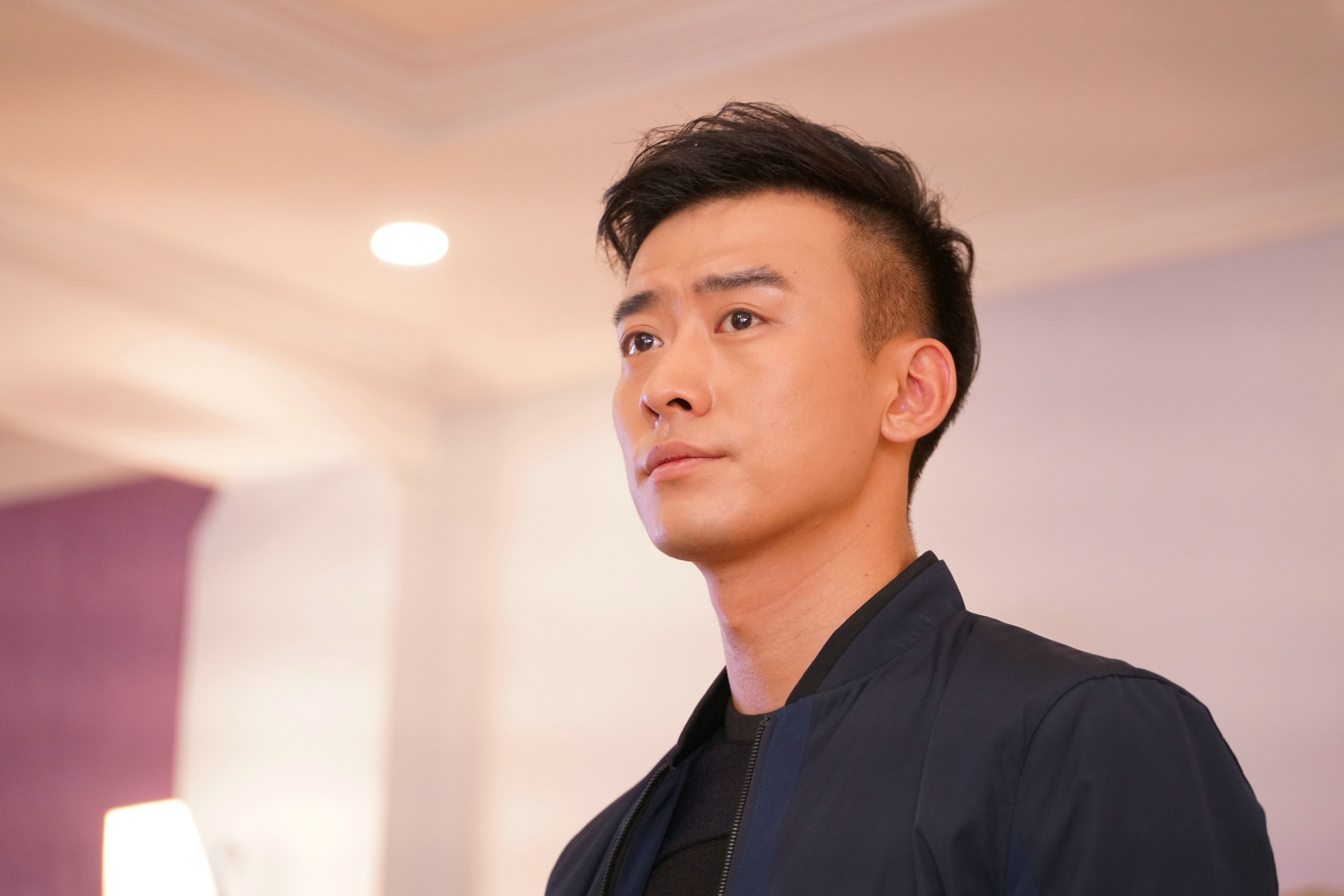  p data-id="gncntblp5o">郑奇,1984年8月4日出生于黑龙江省哈尔滨市