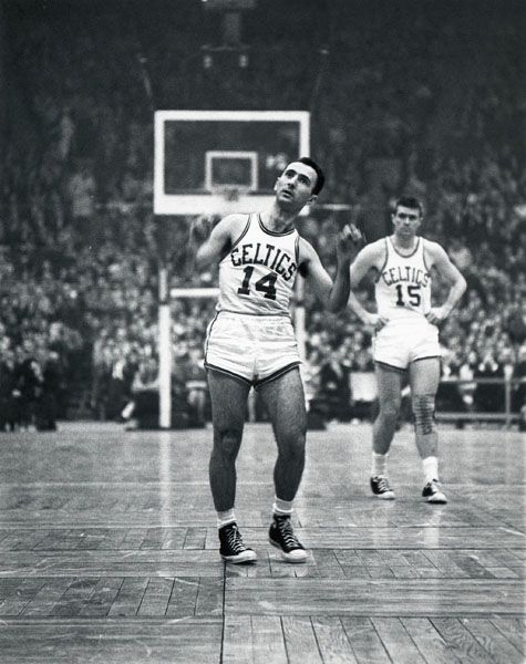  p data-id="go15p6vdm4">鲍勃·库西(bob cousy),1928年8月9日出生于