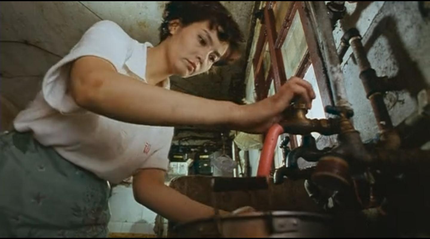  p>《股疯》是香港艺能电影有限公司, a target="_blank" href="/item