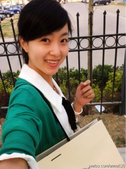 段乃心是中国内地的主持人,女演员