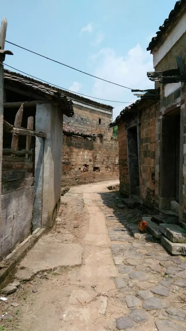  p data-id="gnwunus4p9">王安石故里位于抚州市东乡区上池村,距离县