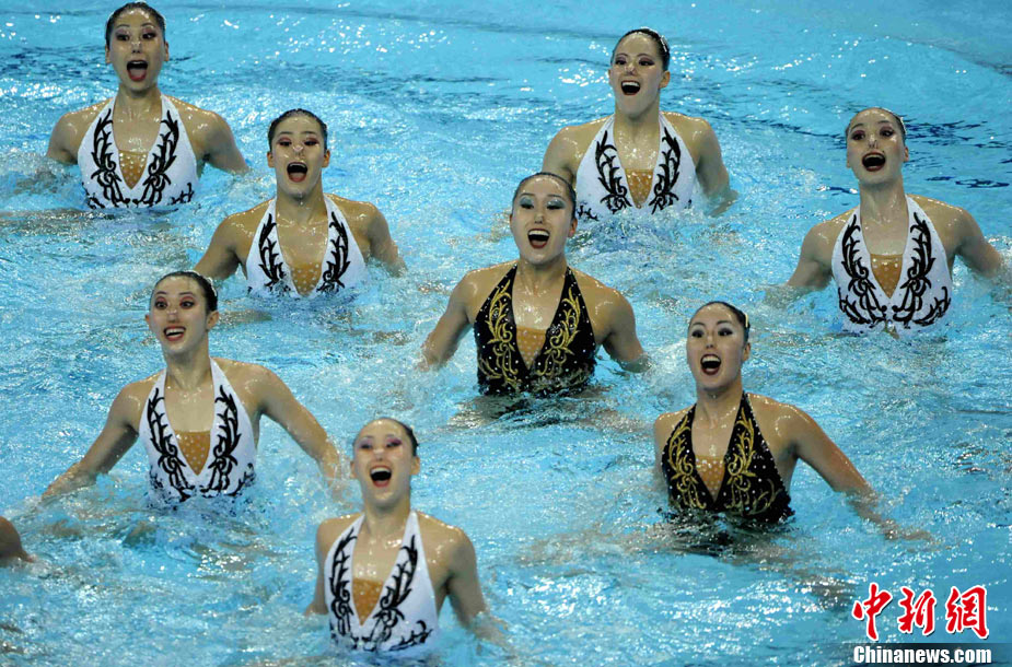 日本花样游泳队