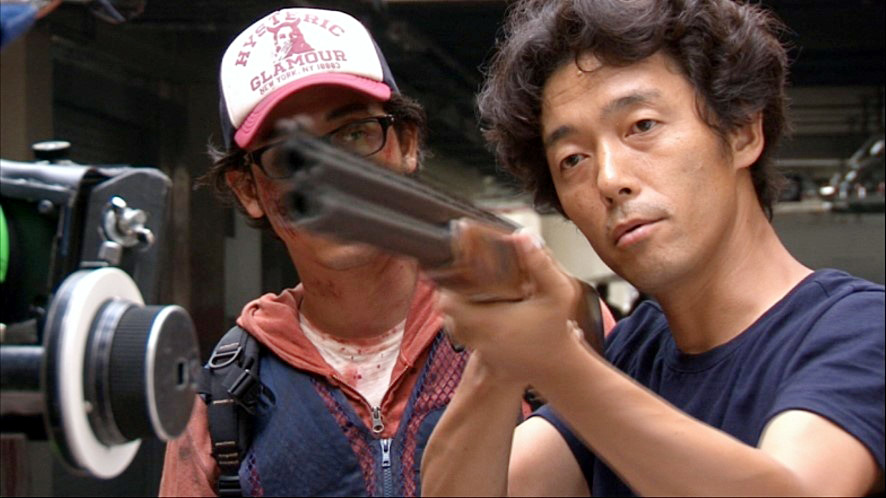  p>《请叫我英雄》是2016年4月23日在日本上映的一部丧尸题材电影.