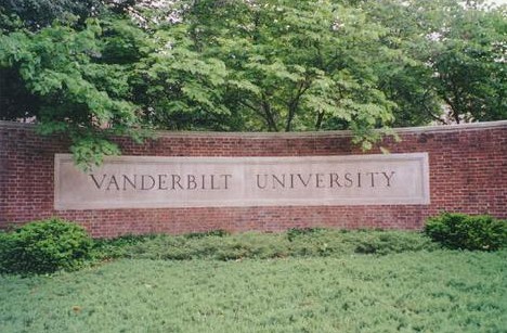  p>范德堡大学(vanderbilt university),简称vandy,又译范德比尔特