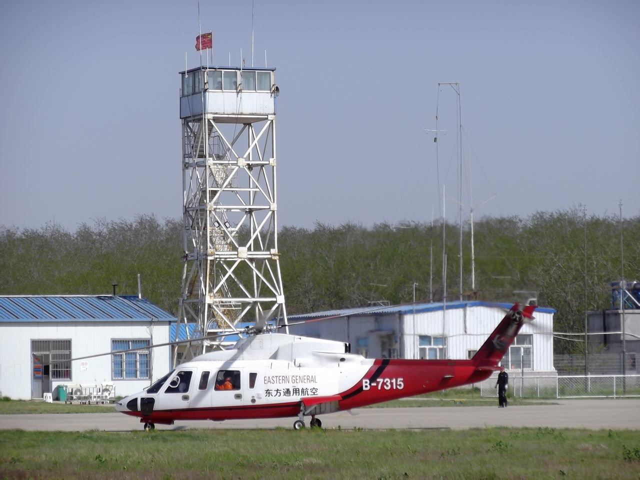  p>icao四字代码zspl /p> p>蓬莱沙河口机场位于山东蓬莱市,距市中心5