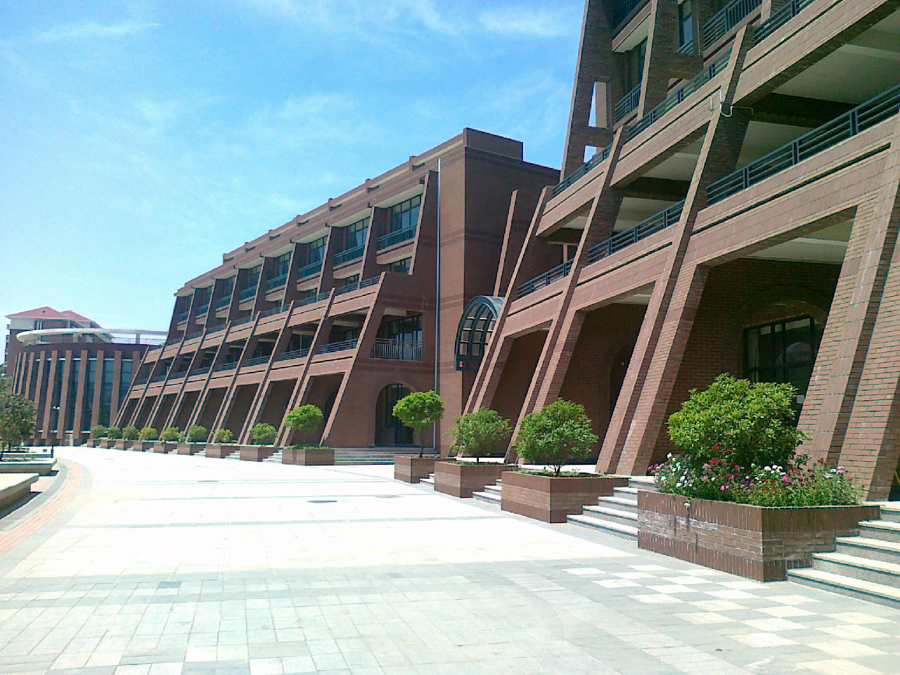 青岛建筑工程学院