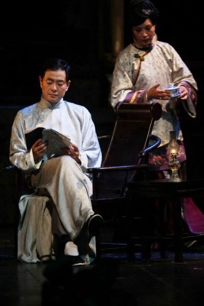  a target="_blank" href="/item/濮存昕/592428" data-lemmaid="