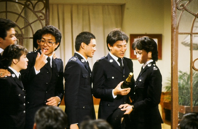 《猎鹰》是由 a target="_blank" href="/item/香港电视广播有限公司